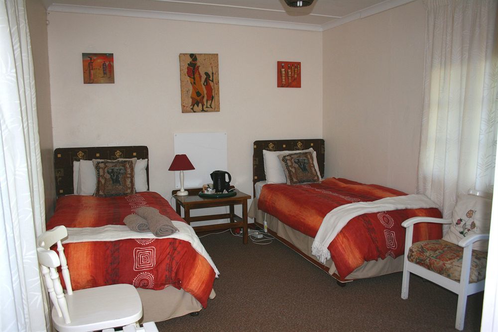 Thatchings Bed And Breakfast Nottingham Road Ngoại thất bức ảnh